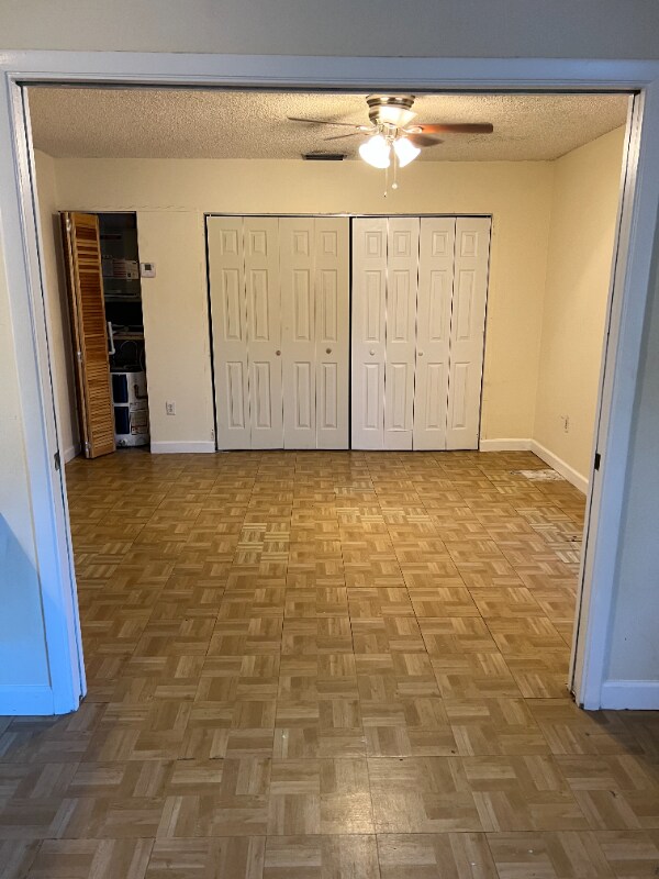 Building Photo - 1866 My Pl Ln