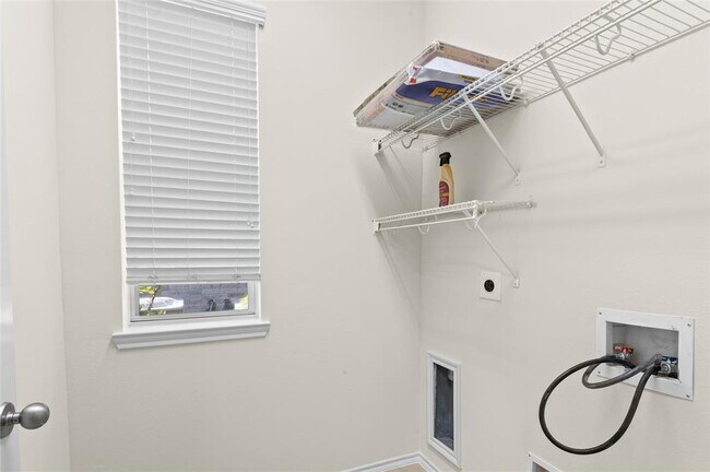 Building Photo - 3003 Sedgeborough Dr