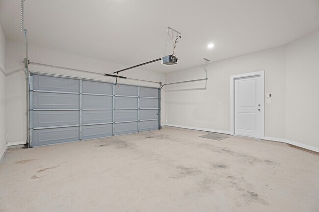 Building Photo - 21543 Sir Walter Ln