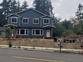 Building Photo - 2321 Sidney Ave