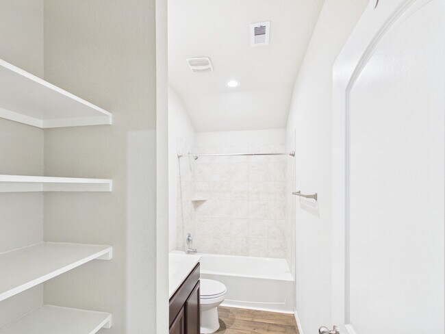 Building Photo - 18237 Cascadia Mill Ct.