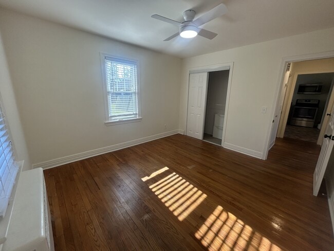 Building Photo - 25 Putnam Ave