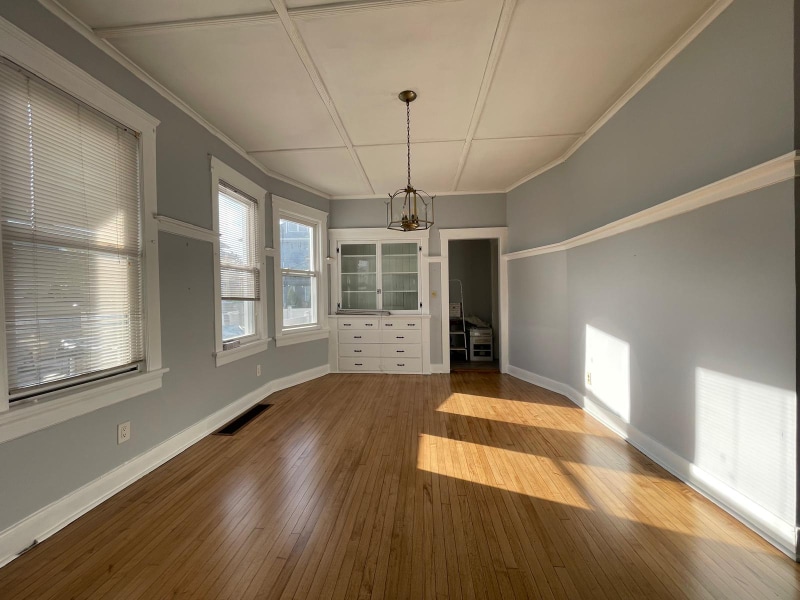 Building Photo - 18 Summit Rd