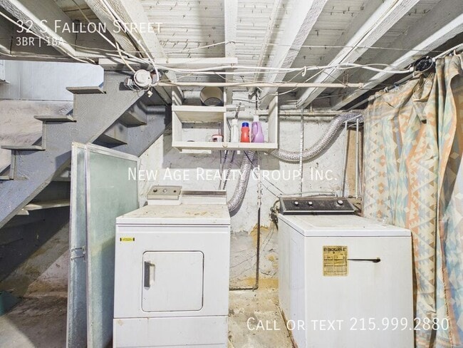 Building Photo - 32 S Fallon St