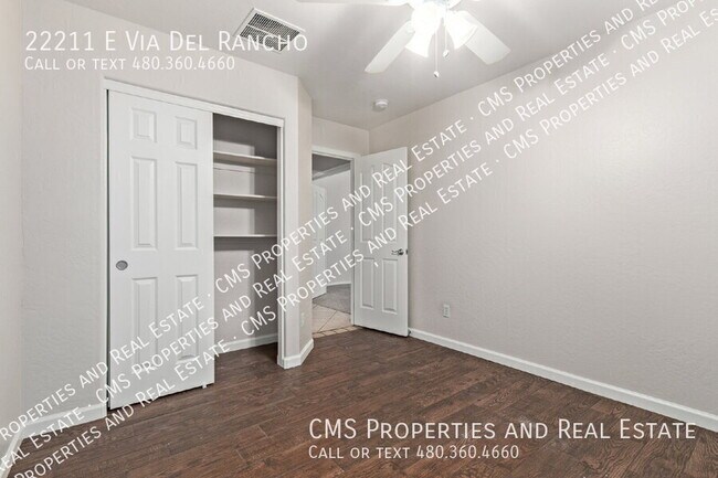 Building Photo - 22211 E Via del Rancho