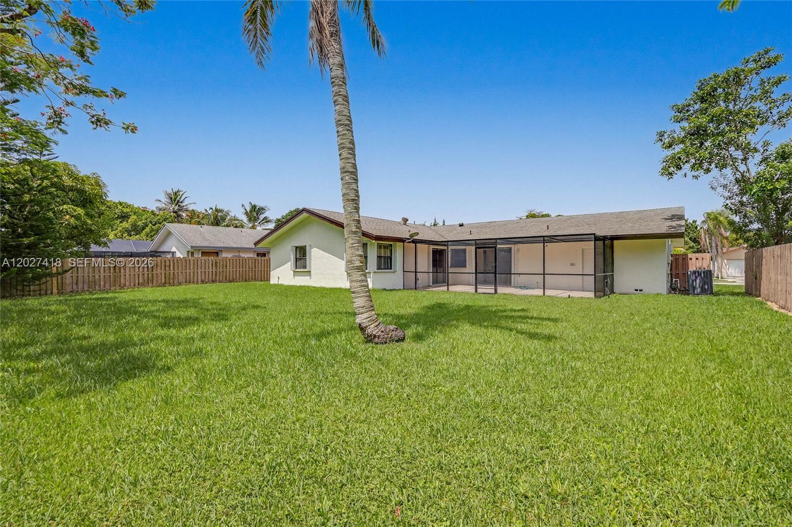 Building Photo - 10711 SW 116th Ave