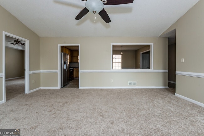 Building Photo - 205 Briarpatch Ct