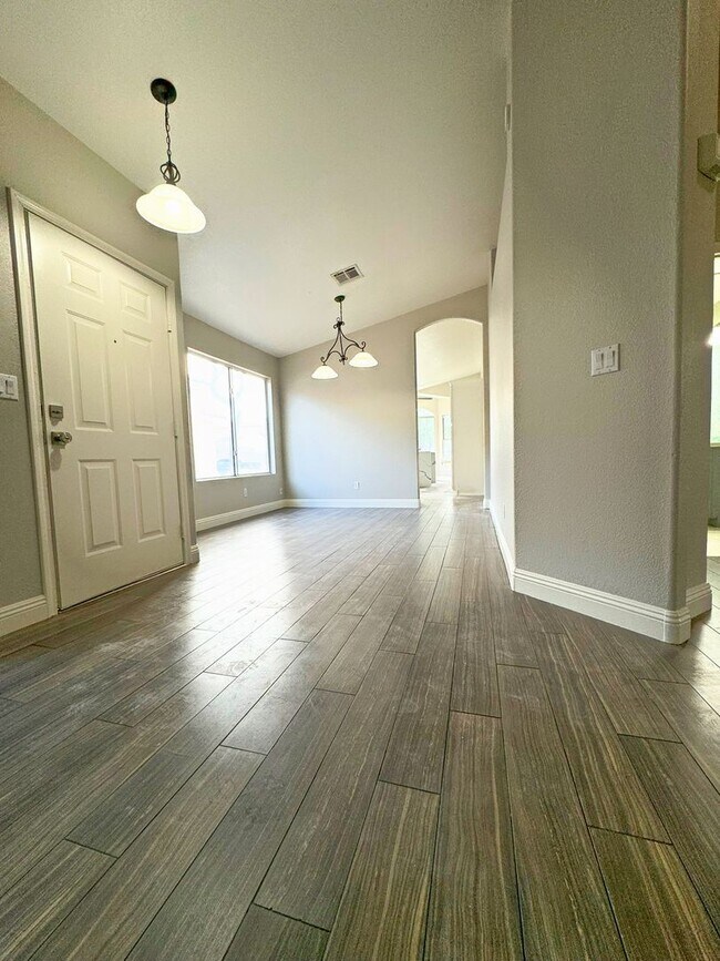 Building Photo - Fully renovated with a contemporary flair ...