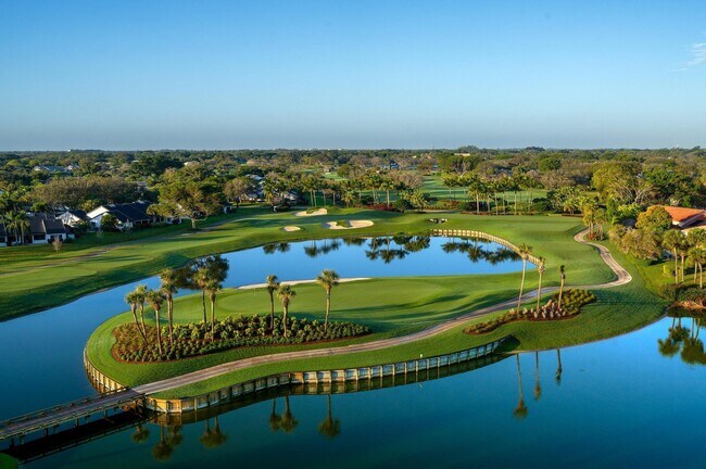 Building Photo - 20 Southport Ln