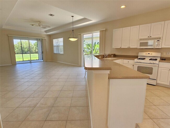 Building Photo - 150 Padova Way