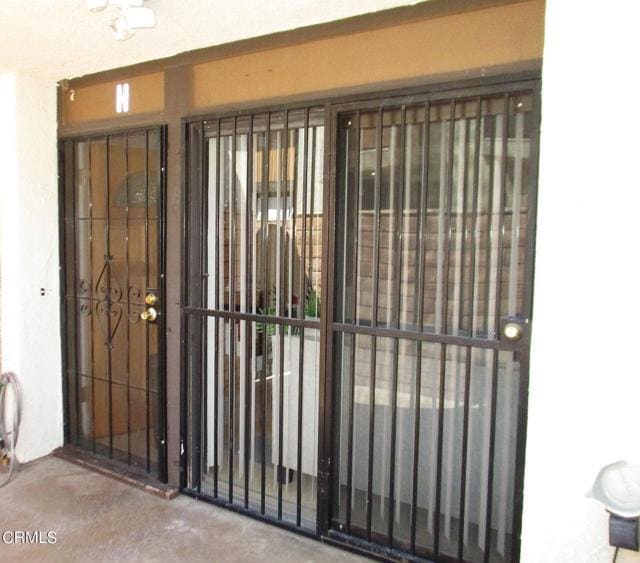 Building Photo - 6315 Seville Ave