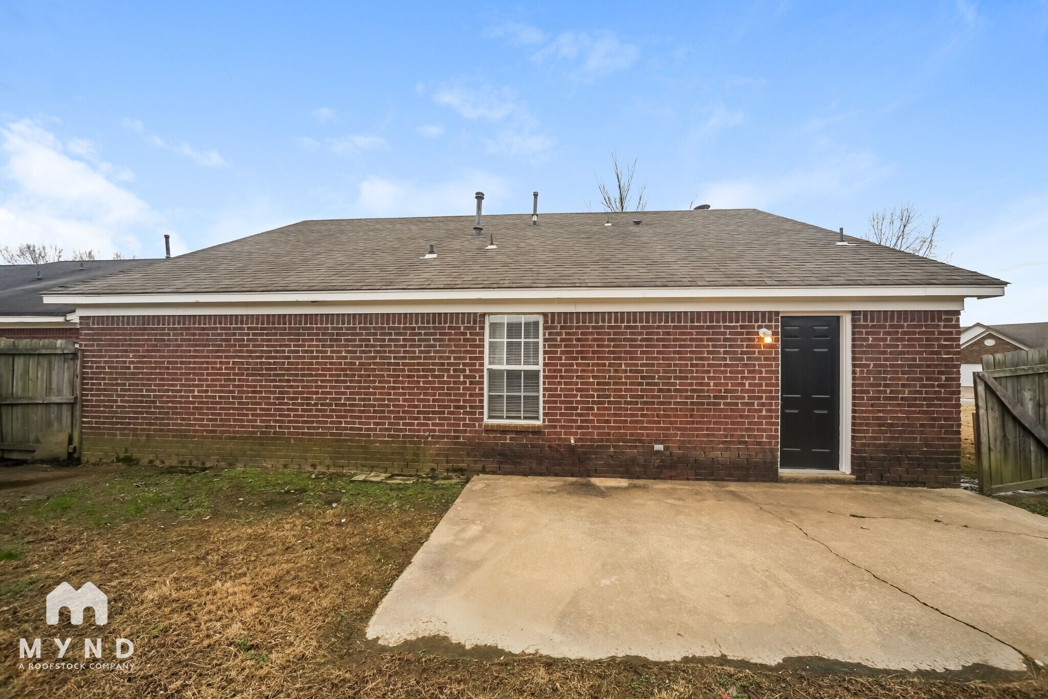 Building Photo - 3054 Caitlynn Circle S