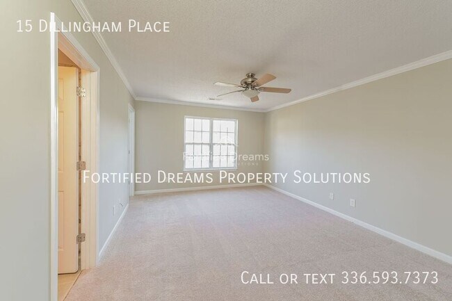 Building Photo - 15 Dillingham Pl