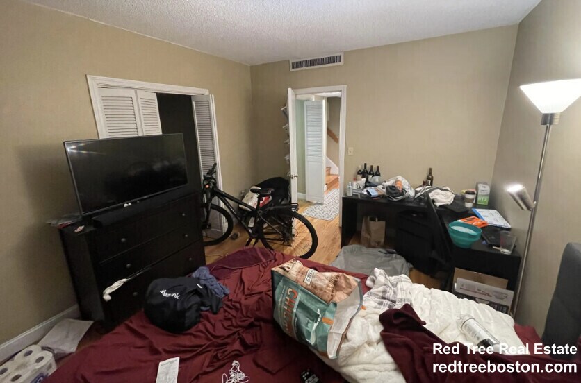 Building Photo - 85 Brainerd Rd