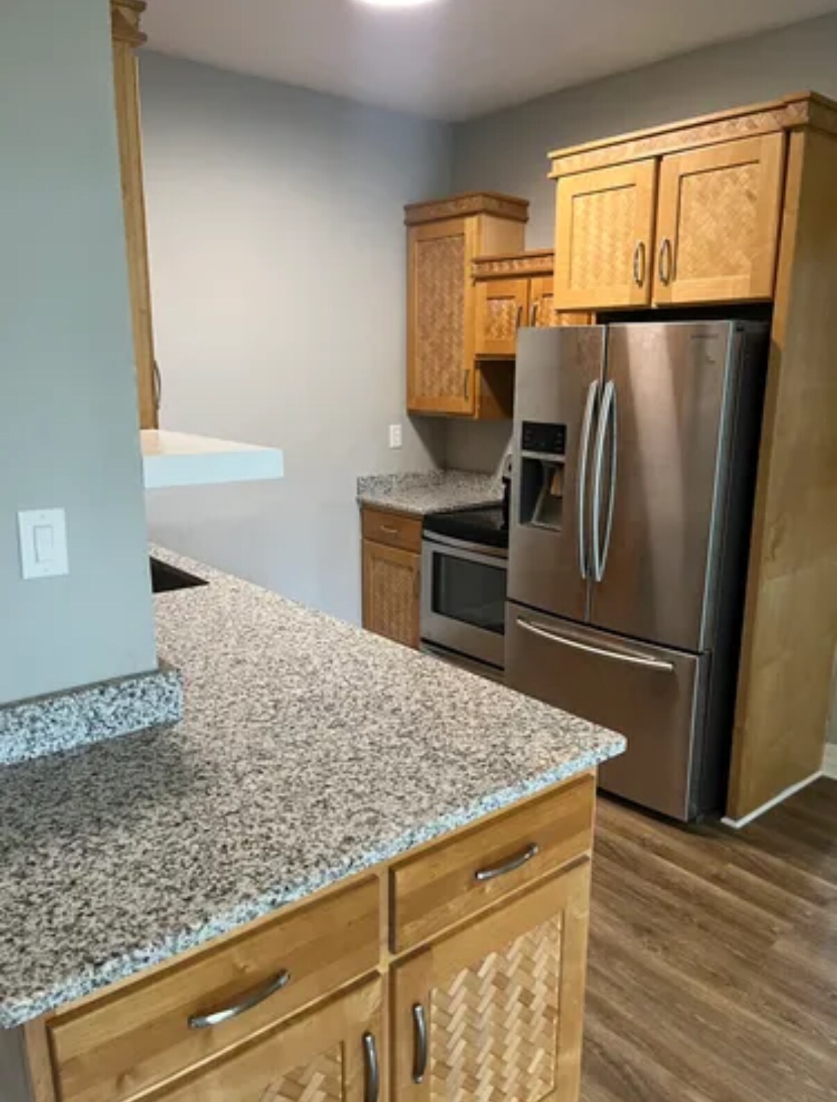 Building Photo - 8715 Fowler Ave