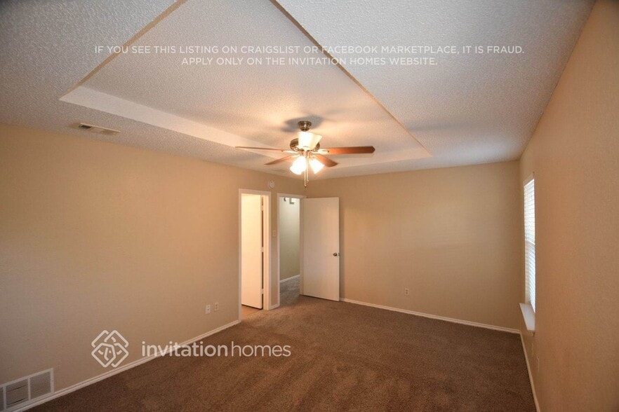 Building Photo - 105 Creek Courts Dr