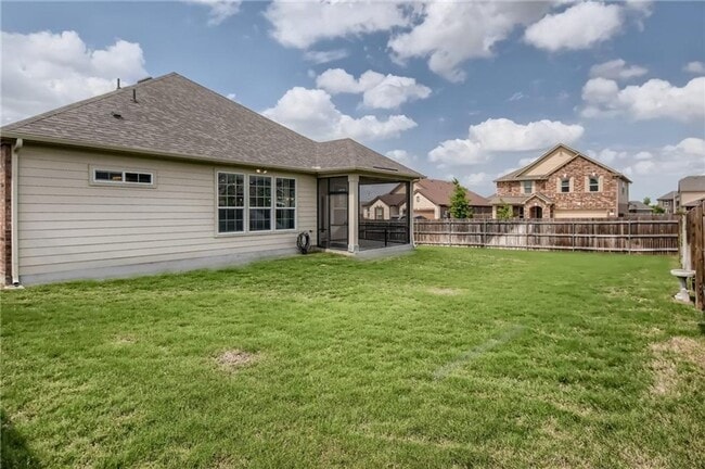 Building Photo - 303 White River Dr