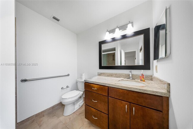 Building Photo - 14065 SW 48th Terrace