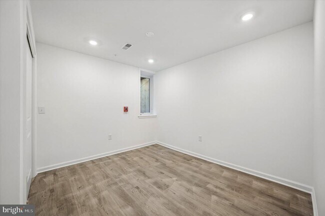 Building Photo - 1645 N Marshall St