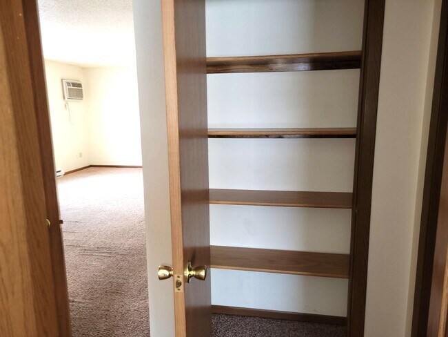 Building Photo - 4704 Speros Ln