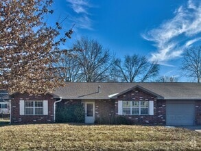 Building Photo - 3406 Crossings Dr