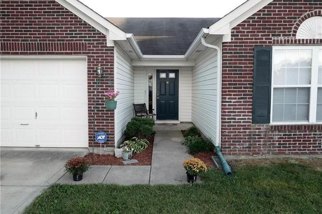 Building Photo - 9661 Trail Dr