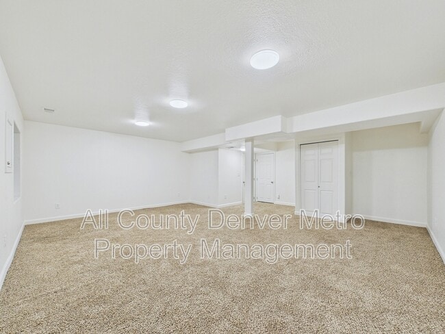Building Photo - 11624 W 62nd Pl