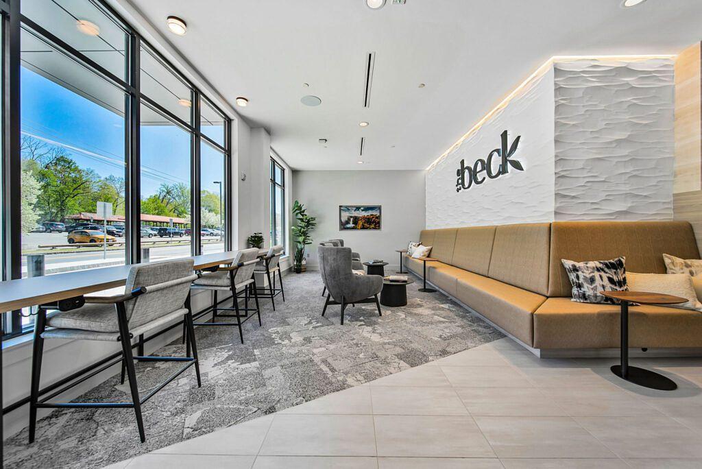 Building Photo - 39 Railroad Ave