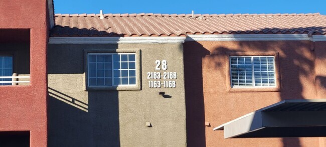 Primary Photo - $500 OFF MOVE-IN! 2 Bedroom Condo near Air...