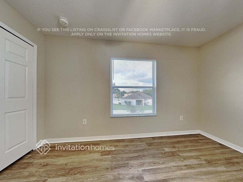 Building Photo - 4453 Creekside Dr
