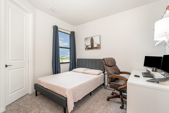 Building Photo - 3179 Ribbon Grass Dr