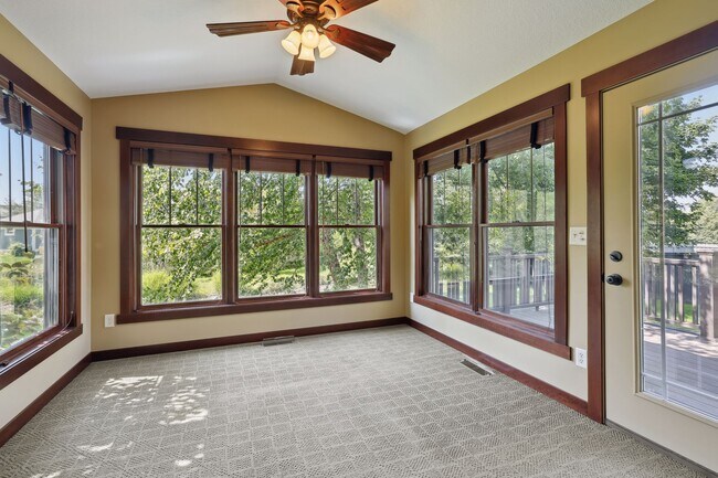 Building Photo - 14272 Grantaire Ln N