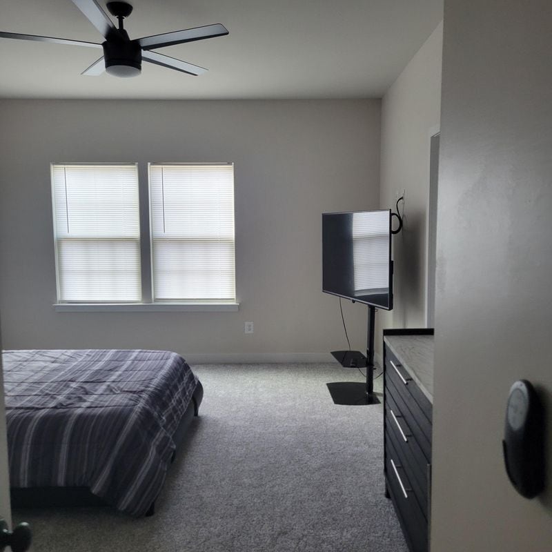 Building Photo - 18109 Red Cedar Rd