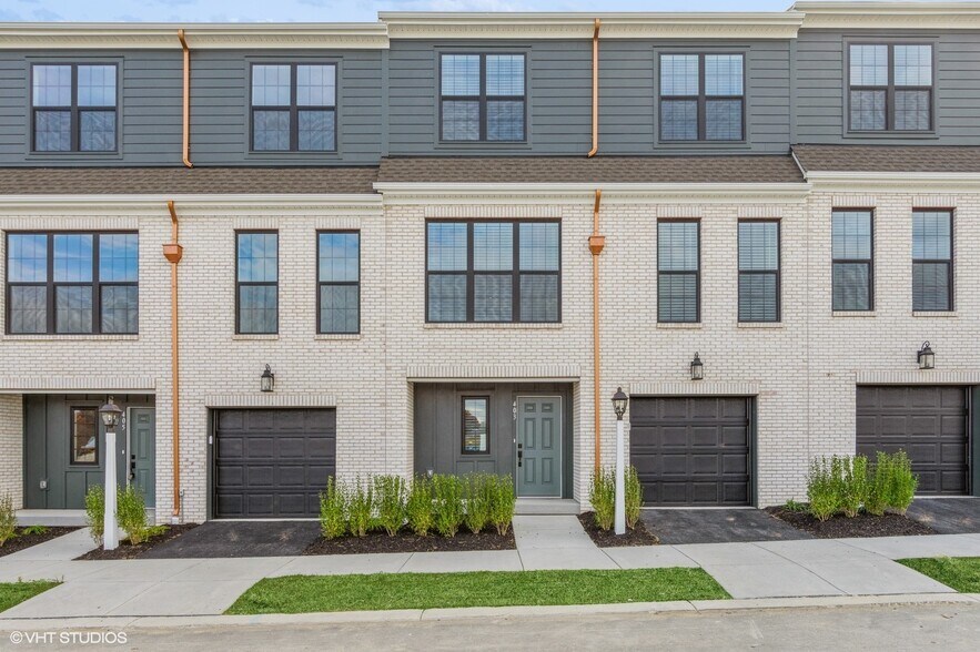 Primary Photo - 403 Cranford Way