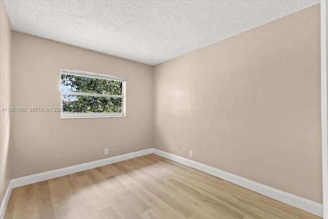 Building Photo - 1340 NW 8th Ave