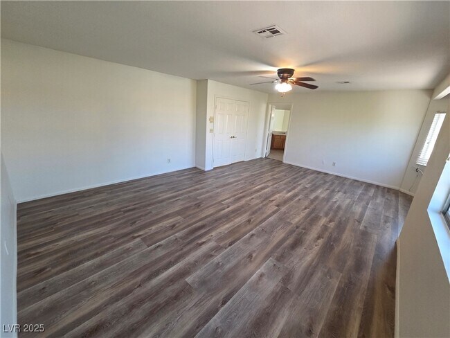 Building Photo - 8204 Tivoli Cove Dr