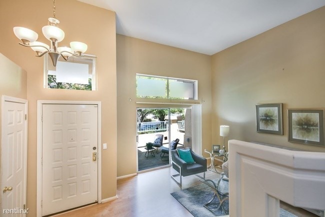 Building Photo - 6028 Capriana Common