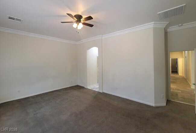 Building Photo - 9338 Wilderness Glen Ave