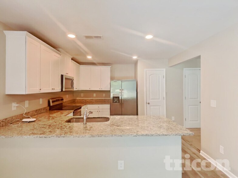 Building Photo - 85 Parkers Gate Dr