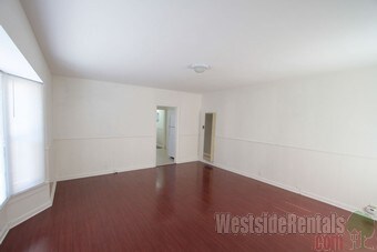 Primary Photo - 1147 Sanborn Ave