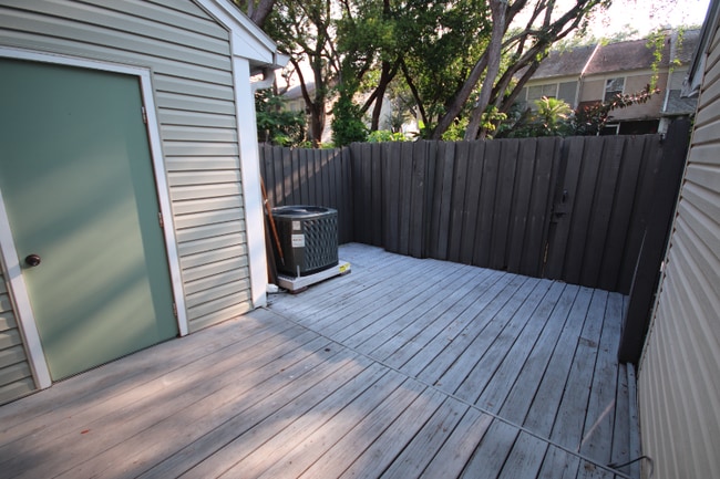 Building Photo - 11328 Stratton Park Dr