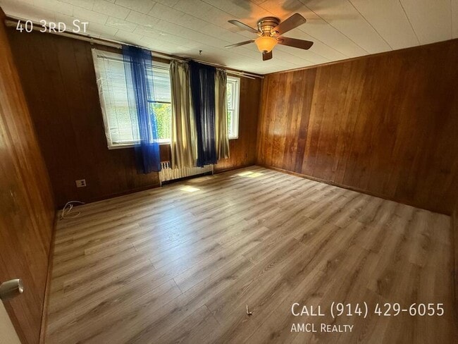 Building Photo - 40 3rd St