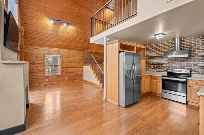 Building Photo - Peaceful 3BR Home with Wrap Around Patio | Lake Access within walking distance