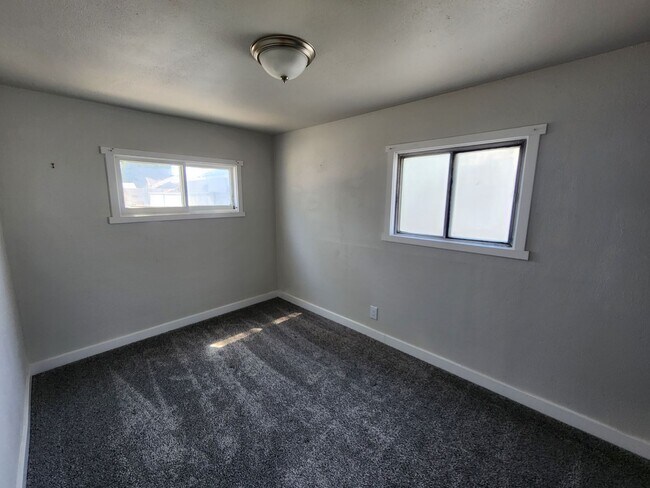 Building Photo - Affordable House! Large Dog OK! FREE 1 month hold option!