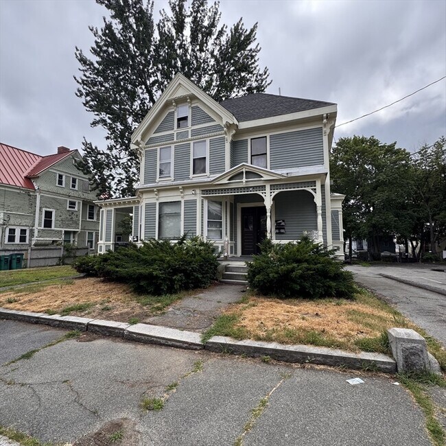 Primary Photo - 116 Highland Ave