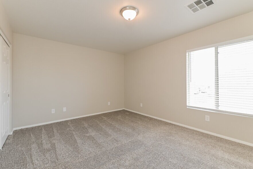 Building Photo - 6416 Pronghorn Ridge Ave