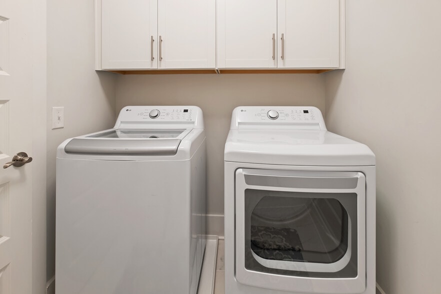 Building Photo - 2648 Balena Dr