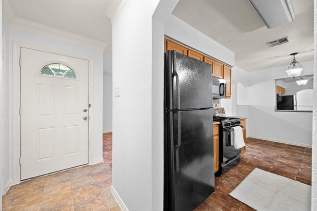 Building Photo - 2321 Bendridge Trail