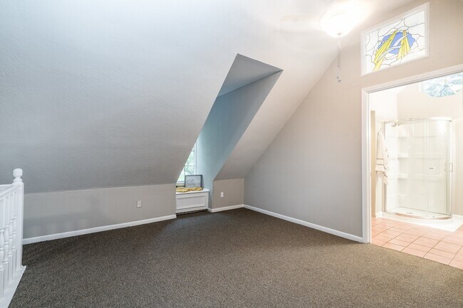 Building Photo - 200 Fannin St