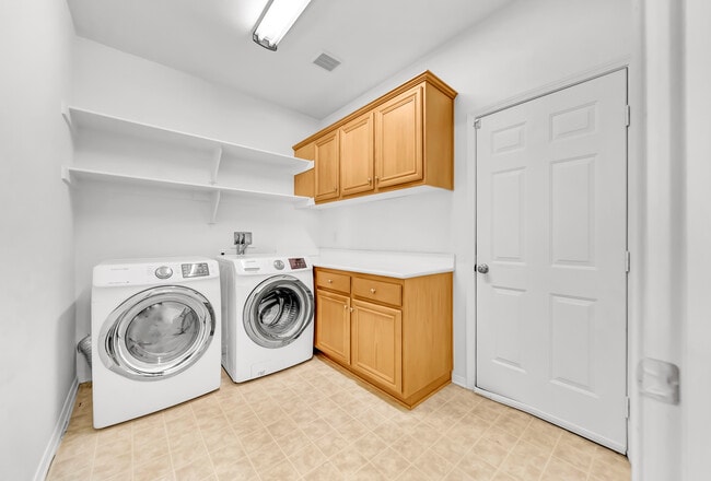 Building Photo - 17776 Sweetgum Ln